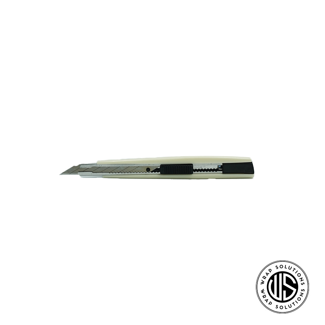 Handy snap off cutter 30° degree blade